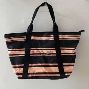 Victoria’s Secret zip canvas bag